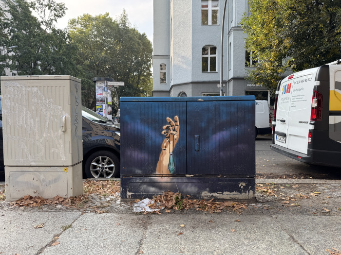 ... und iPhone 15 Pro sind in der Regel identisch - das gilt auch für die Schärfe. (Bild: Tobias Költzsch/Golem.de)